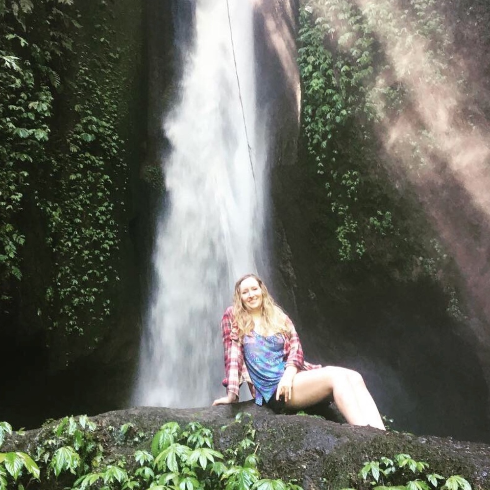 Meet your Posher, Posh